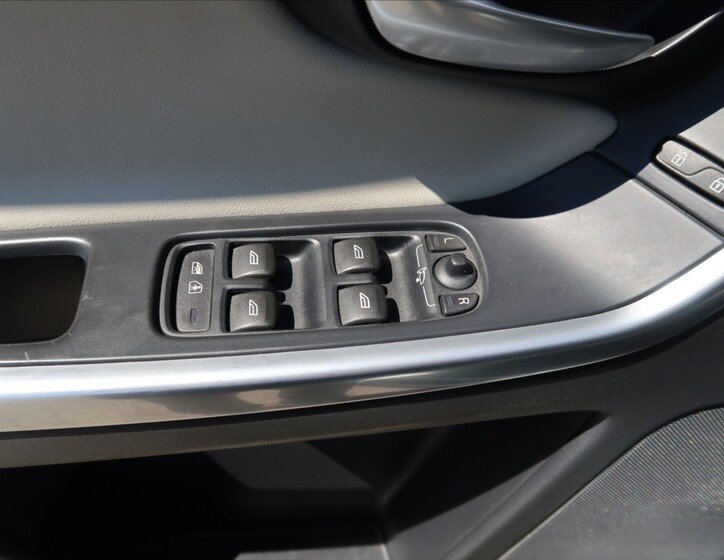 Volvo XC60 14