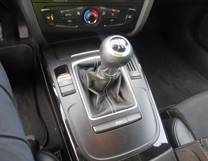 Audi A4 24
