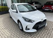 Toyota Yaris 8