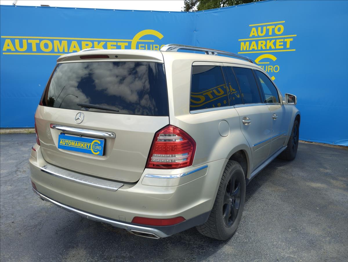 Mercedes-Benz GL