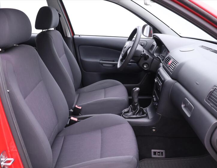 Škoda Octavia 14