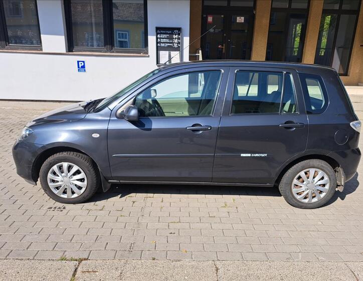 Mazda 2 5