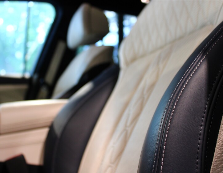 BMW X7 11