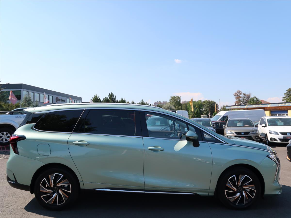 Dongfeng U-Tour