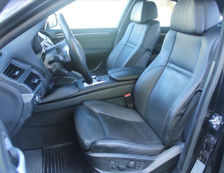 BMW X6 8