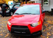 Mitsubishi Colt 1