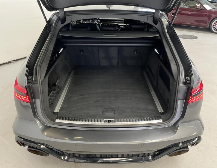 Audi RS 6 30