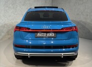 Audi e-tron 10