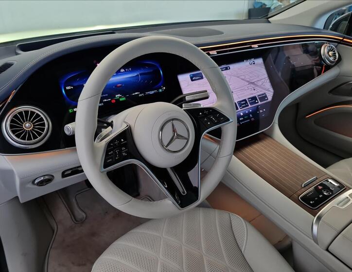 Mercedes-Benz EQS 9