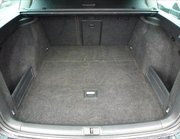 Volkswagen Passat 24