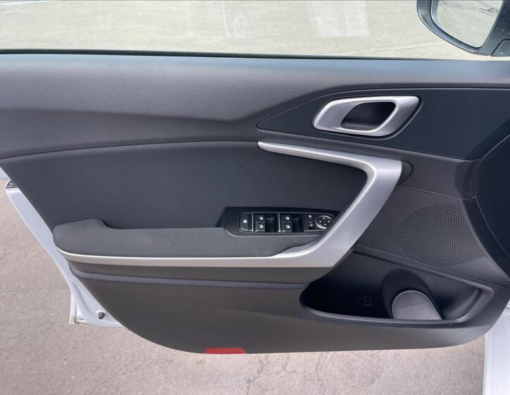 KIA Ceed 14