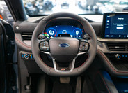 Ford Explorer 18