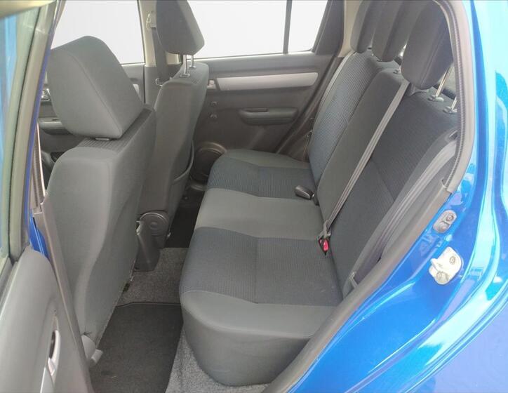 Suzuki Swift 16
