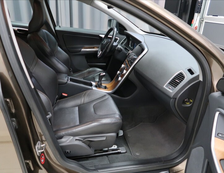 Volvo XC60 12