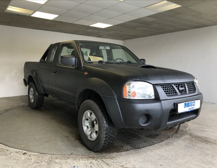 Nissan Navara 1