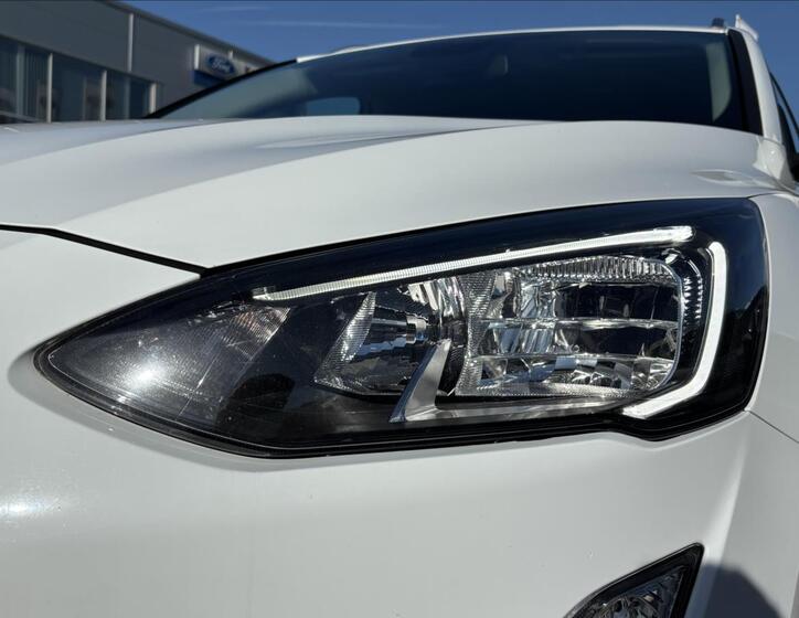 Ford Focus 9