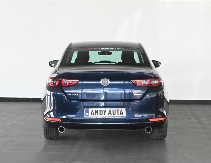 Mazda 3 4
