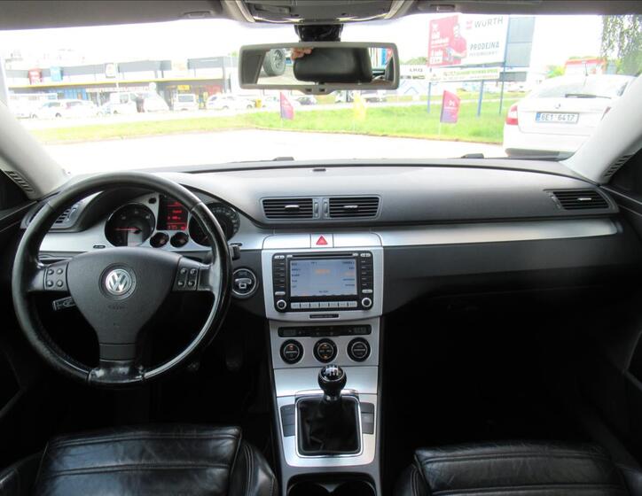 Volkswagen Passat 9