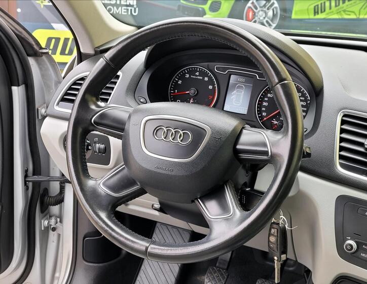 Audi Q3 33