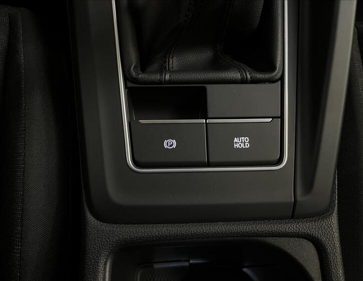 Volkswagen Golf 15