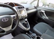 Toyota Verso 26