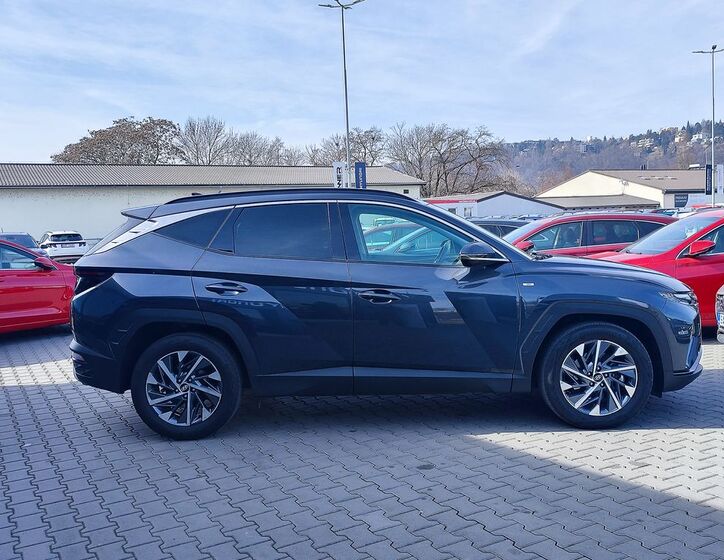 Hyundai Tucson 4