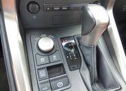 Lexus NX 300h 44