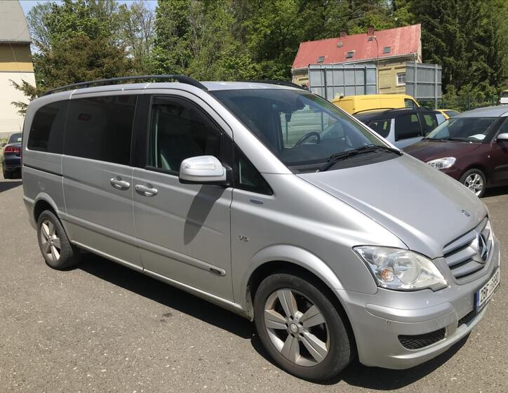 Mercedes-Benz Viano 12