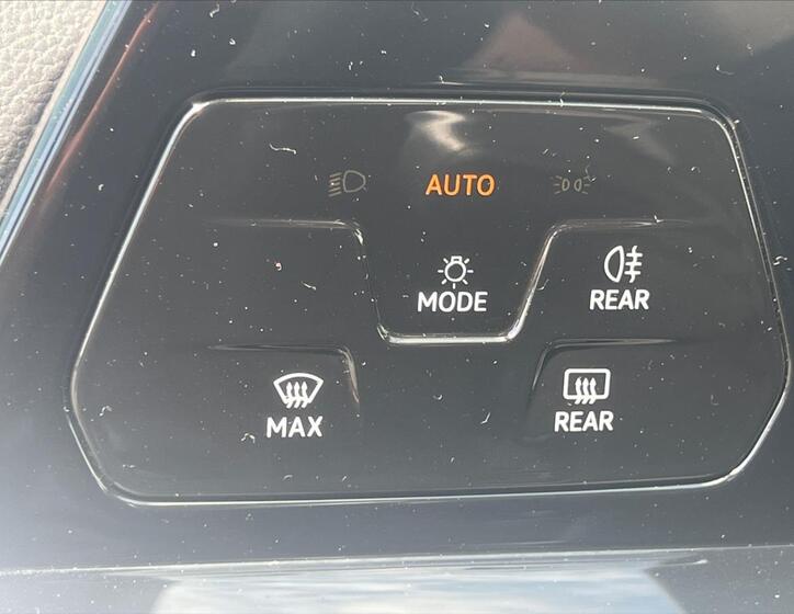 Volkswagen Golf 19