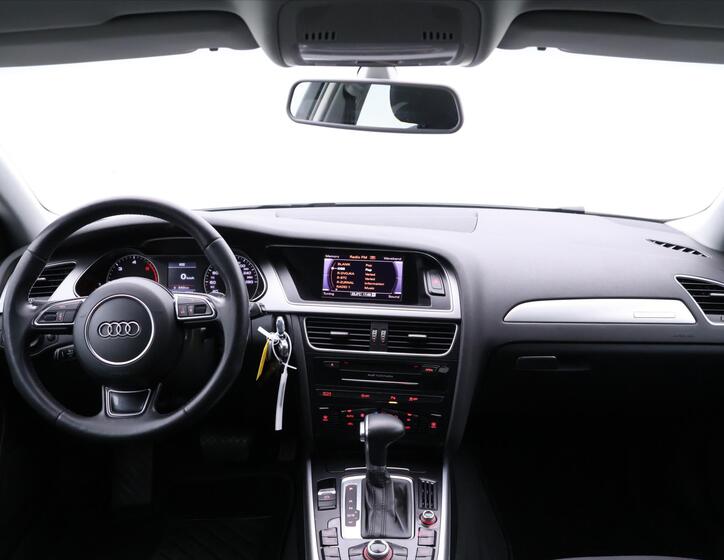 Audi A4 32