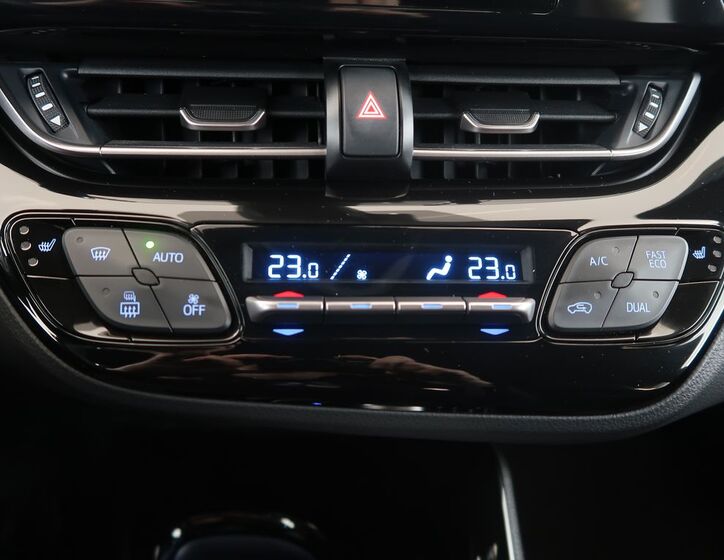 Toyota C-HR 21