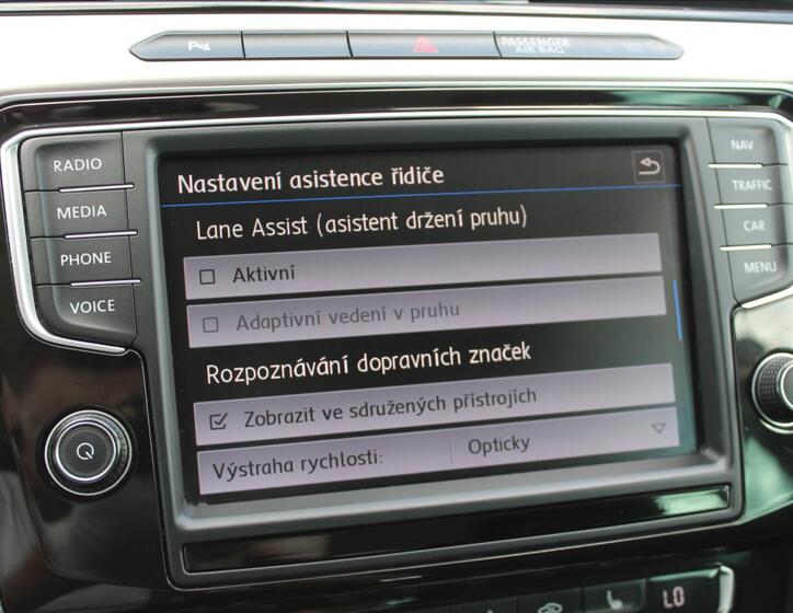 Volkswagen Passat 17