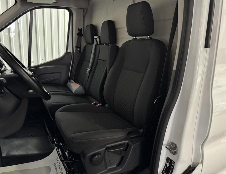 Ford Transit 29