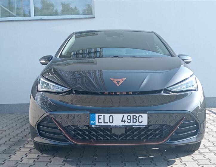 Cupra Born 2