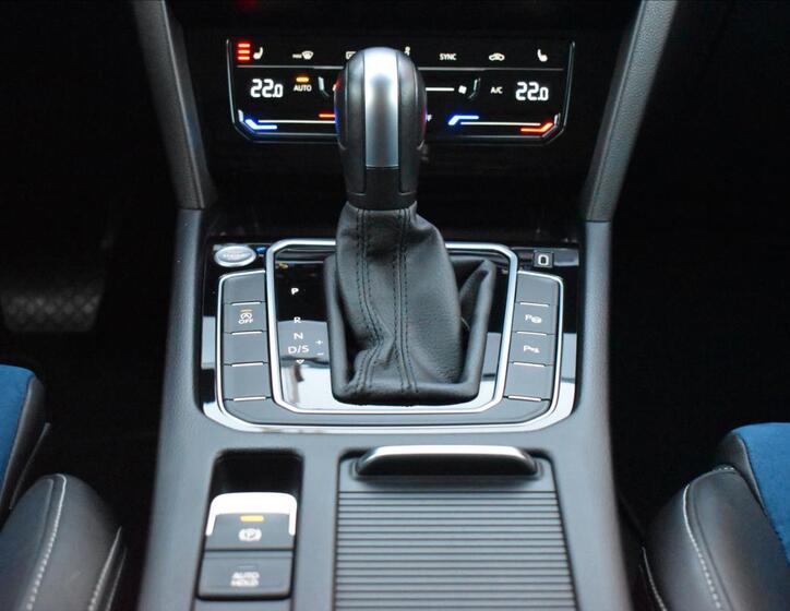 Volkswagen Passat 18