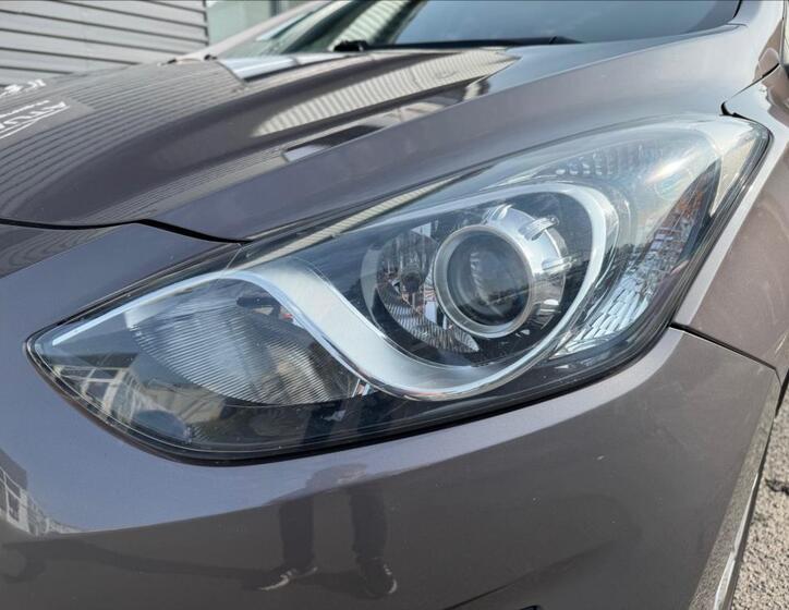 Hyundai i30 22