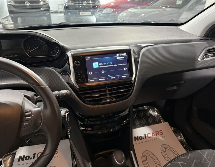 Peugeot 2008 10