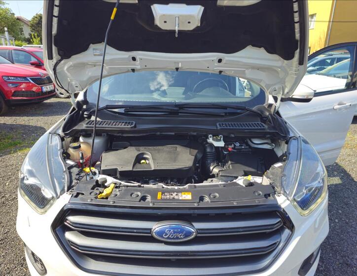 Ford Kuga 47
