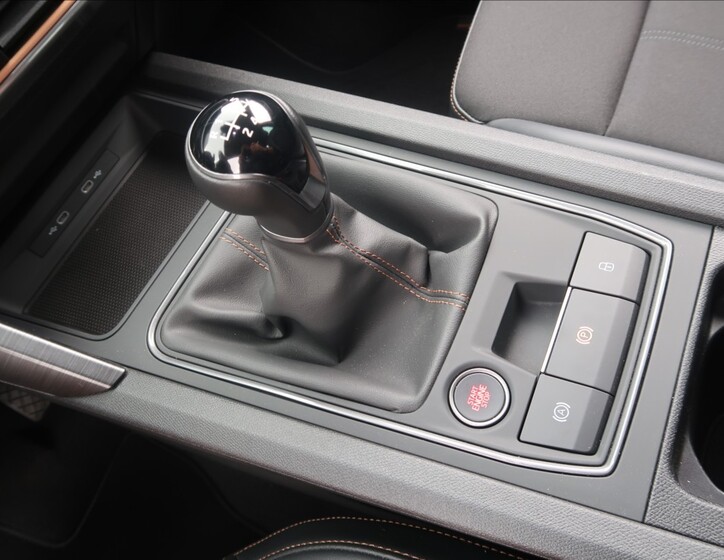 Cupra Formentor 22