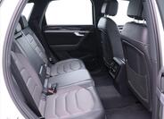 Volkswagen Touareg 61