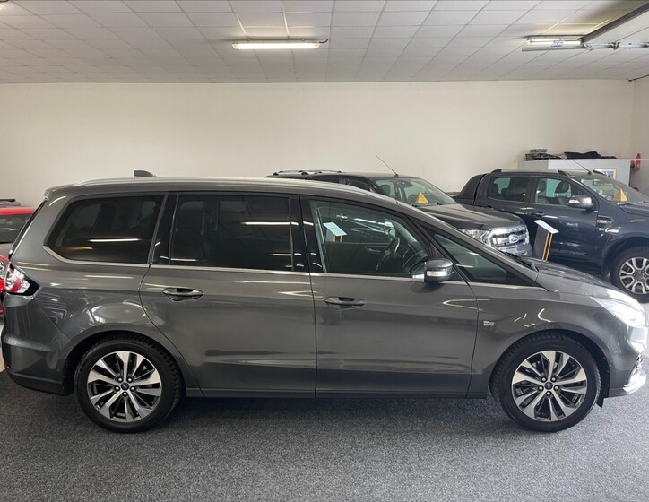 Ford Galaxy 4