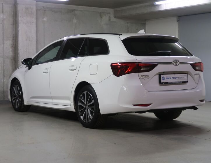 Toyota Avensis 7