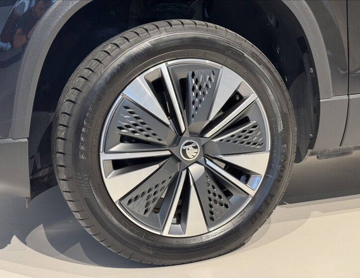 Škoda Karoq 5