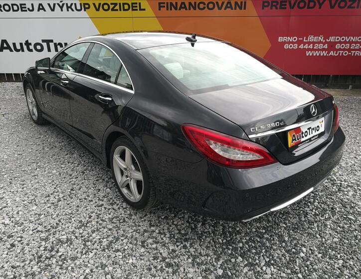 Mercedes-Benz CLS 4