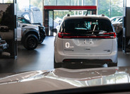 Cadillac Escalade 28