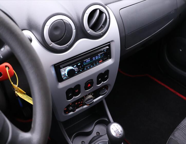 Dacia Sandero 19