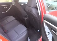 Hyundai i30 16