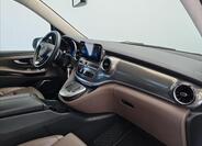 Mercedes-Benz Třídy V 14