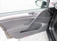 Volkswagen Golf 18