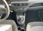 Hyundai i10 10